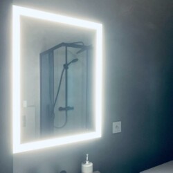 ClaudiCemento microcement deck on the floors, walls, ceilings installed by SOBO. Bathroom