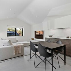 ClaudiCemento microcement on the floors installed by SOBO. Kitchen