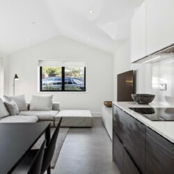 ClaudiCemento microcement on the floors installed by SOBO. Kitchen