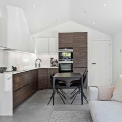 ClaudiCemento microcement on the floors installed by SOBO. Kitchen