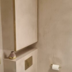 ClaudiCemento microcement DECK, Rose Grey,  installed by SOBO, www.bysobo.com. Bathroom